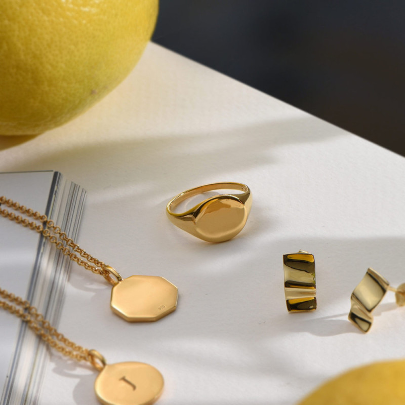 Circle monogram signet ring product image