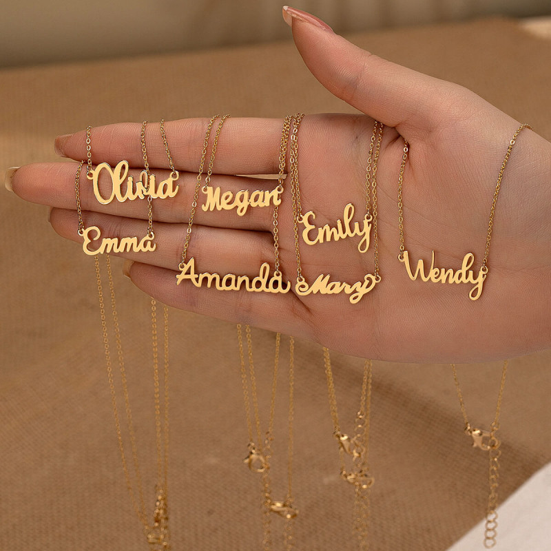 Cursive name necklace