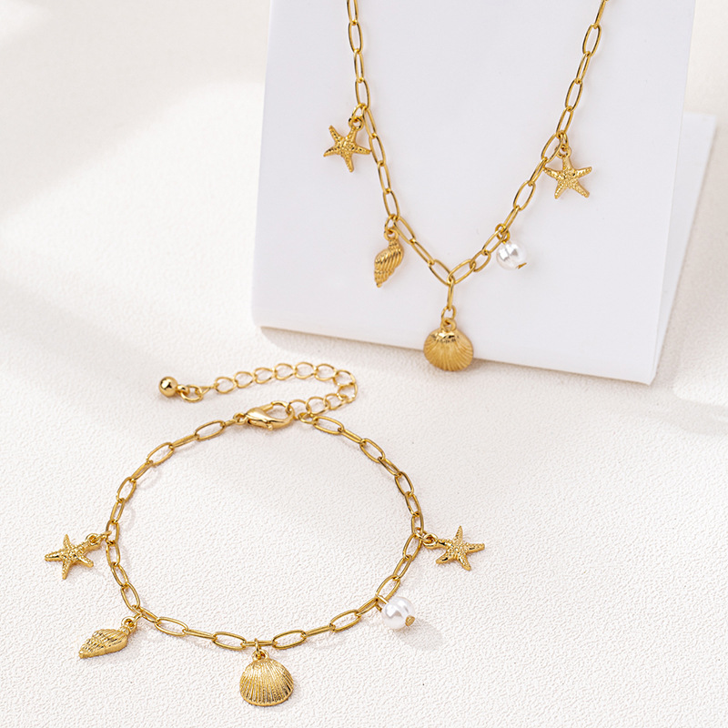 Gold Tone Shell & Starfish Jewellery Set | Beach Choker Necklace & Bracelet for Women | Summer Holiday Vacation Jewelry | Nautical Ocean Charm Set | Dainty Gifts for Her