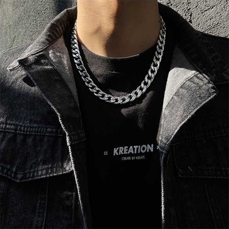 Unisex Cuban Link Chain Necklace Unisex Cuban link chain necklace