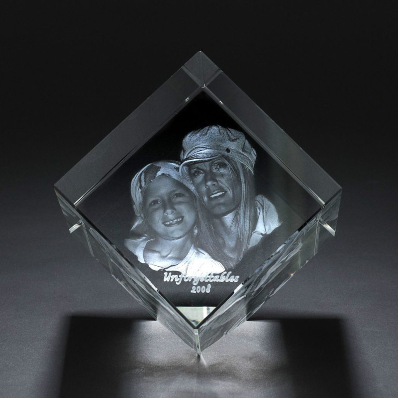 Personalised Photo/Text Engraved Crystal Square crystal with photo or text engraved inside