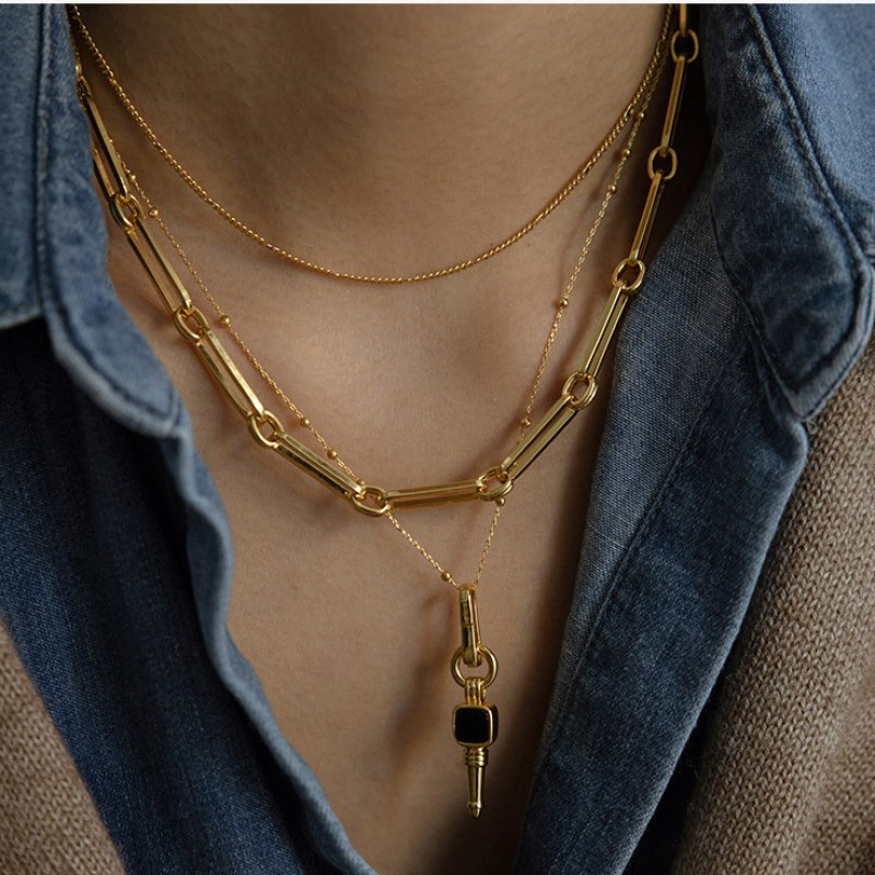 Adjustable long link chunky chain necklace in silver or gold colour