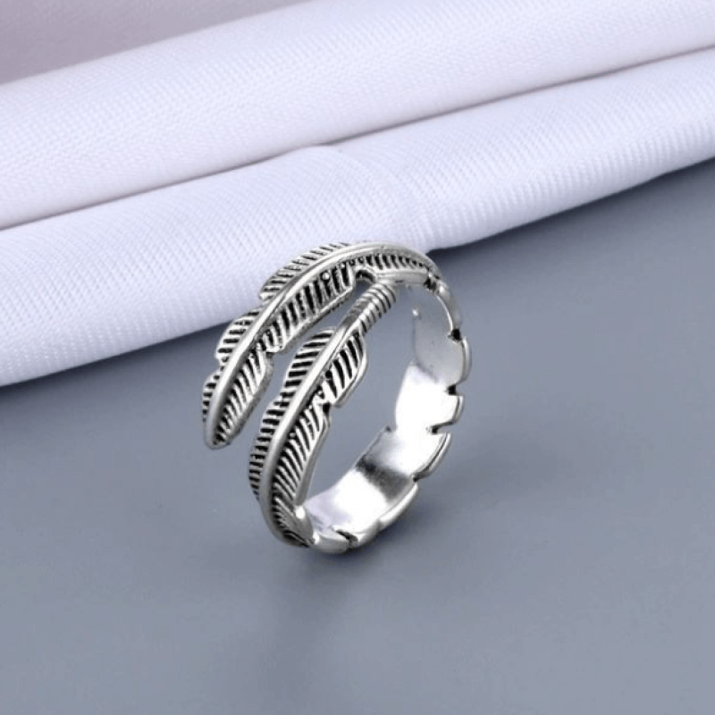 Adjustable Silver Plume Ring Adjustable silver plume feather ring