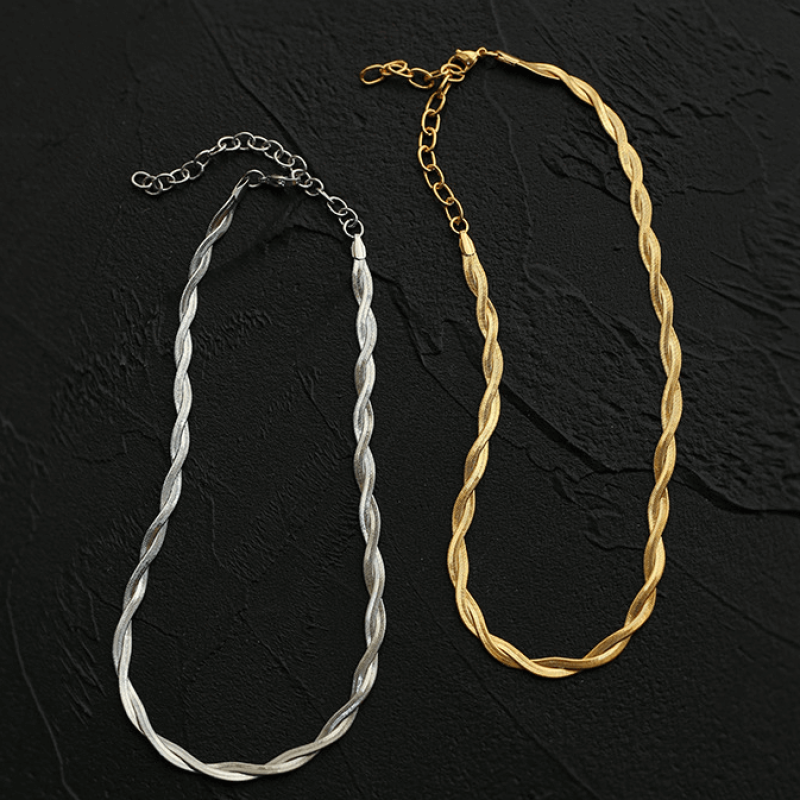 Twisted flat Cuban chain choker necklace