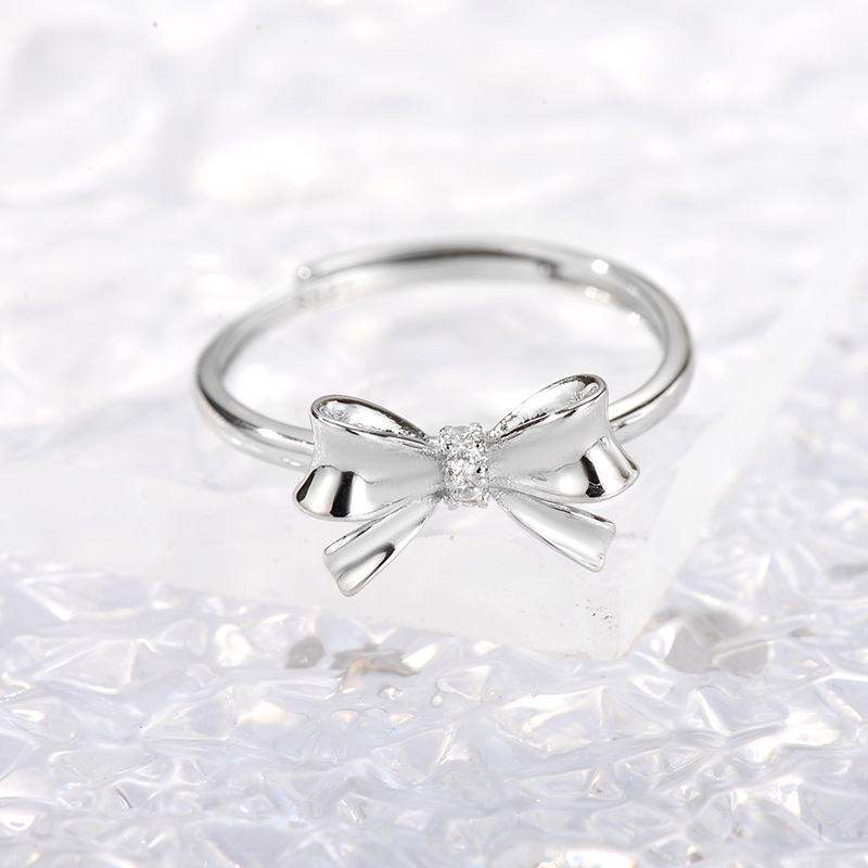 Papillon Bow Ring Detail Papillon bow ring detail view