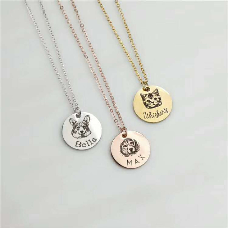 Round pendant necklace personalised with an engraved pet photo