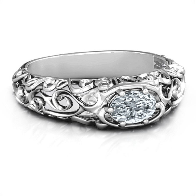 2018 Vintage Graduation Ring 2018 Vintage Graduation Ring with oval stone and filigree detail