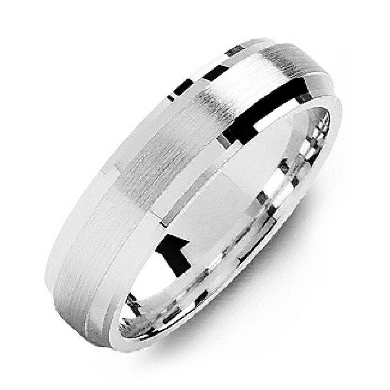 Beveled edge men's ring with brushed centre