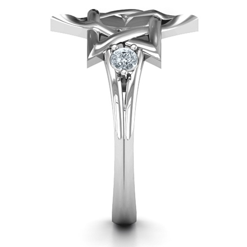 Classic Star of David ring with two round stone settings