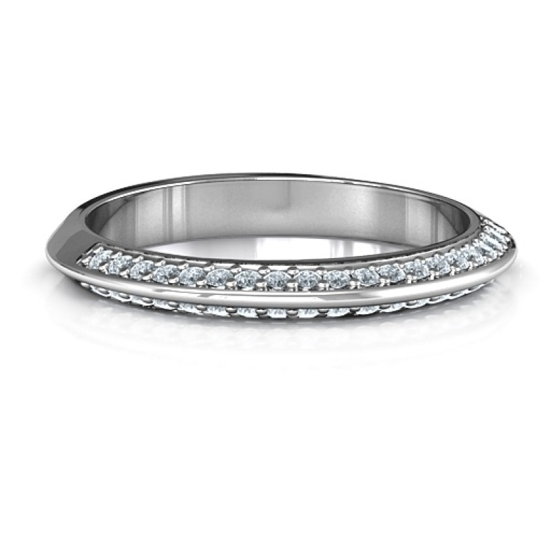 Malania Band Ring Malania Band Ring with knife-edged band
