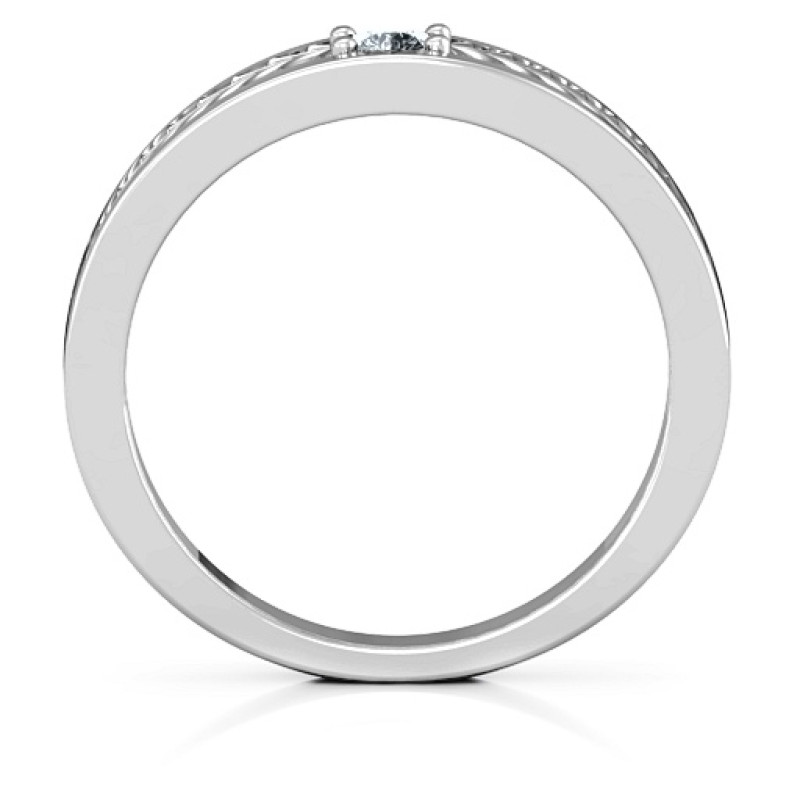 Modern Elegance Band Ring with open ribbing and a round centre stone