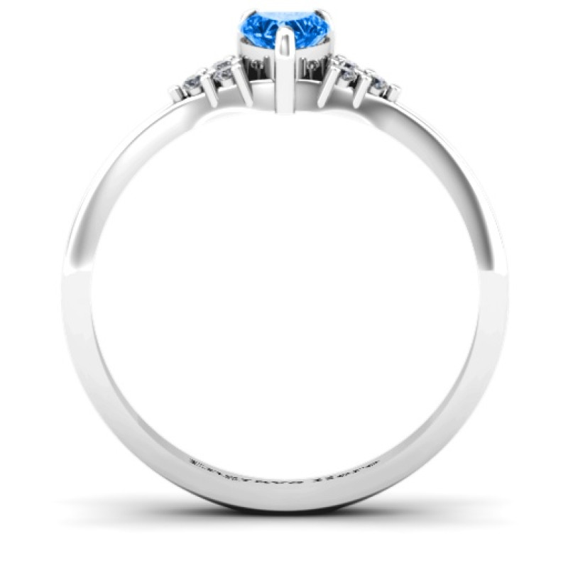 Narrow heart ring with shoulder accent stones