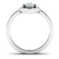 Detail view of the Playing with Diamonds Ring