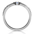 Sparkling Swan Ring with heart-detailed wings