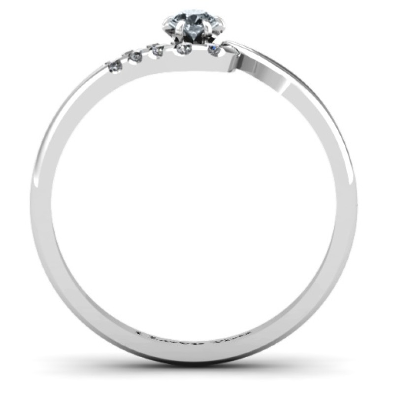 Solitaire Wave Ring Stone Detail Solitaire wave ring detail showing centre stone and accents