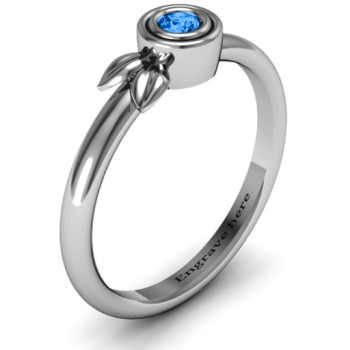 Twin Leaf Ring Twin Leaf Ring