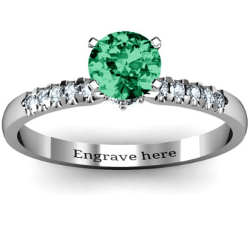 V Head Round Stone Ring with Seated Accent Stones V Head Round Stone Ring with Seated Accent Stones