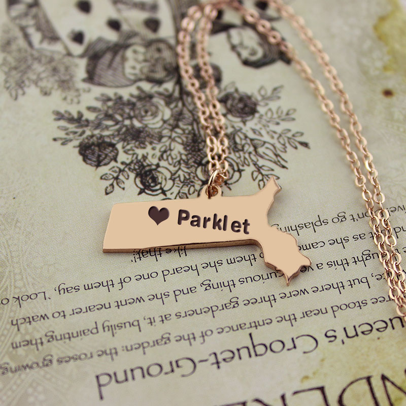 Massachusetts state-shaped personalised name necklace with heart detail