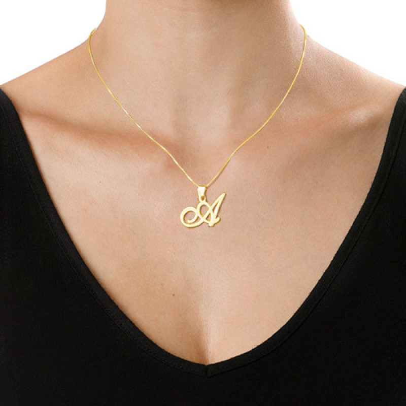 18ct gold-plated sterling silver pendant with a capital initial letter