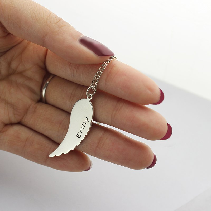 Personalised angel wings necklace set detail view