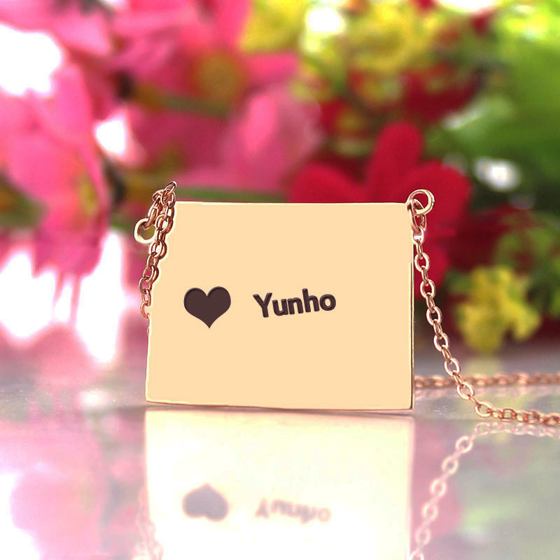 Wyoming Map Heart Name Necklace Wyoming state map heart name necklace