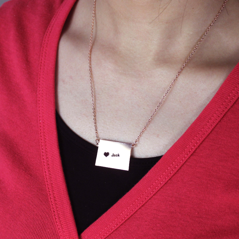 Colorado state-shaped personalised heart name necklace