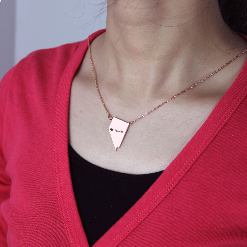 Custom Nevada state-shaped heart name necklace product view