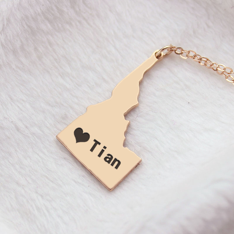 Idaho state necklace product view