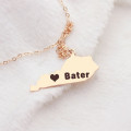 Kentucky state-shaped heart name necklace detail image