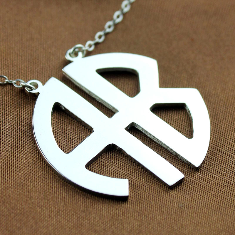 Personalised initial pendant necklace