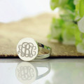 Engraved initial ring design