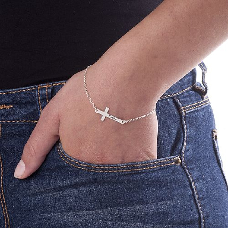 Personalised engraved side cross bracelet detail