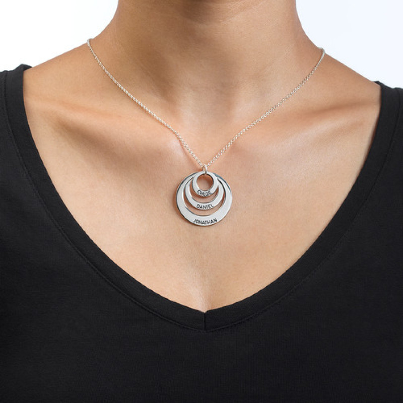 Jewellery for Mums Three Disc Necklace Three-disc necklace for mums
