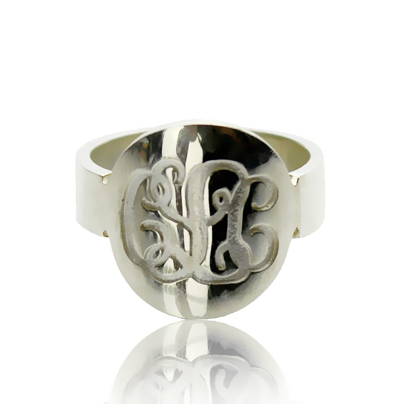 Personalised engraved monogram initial ring