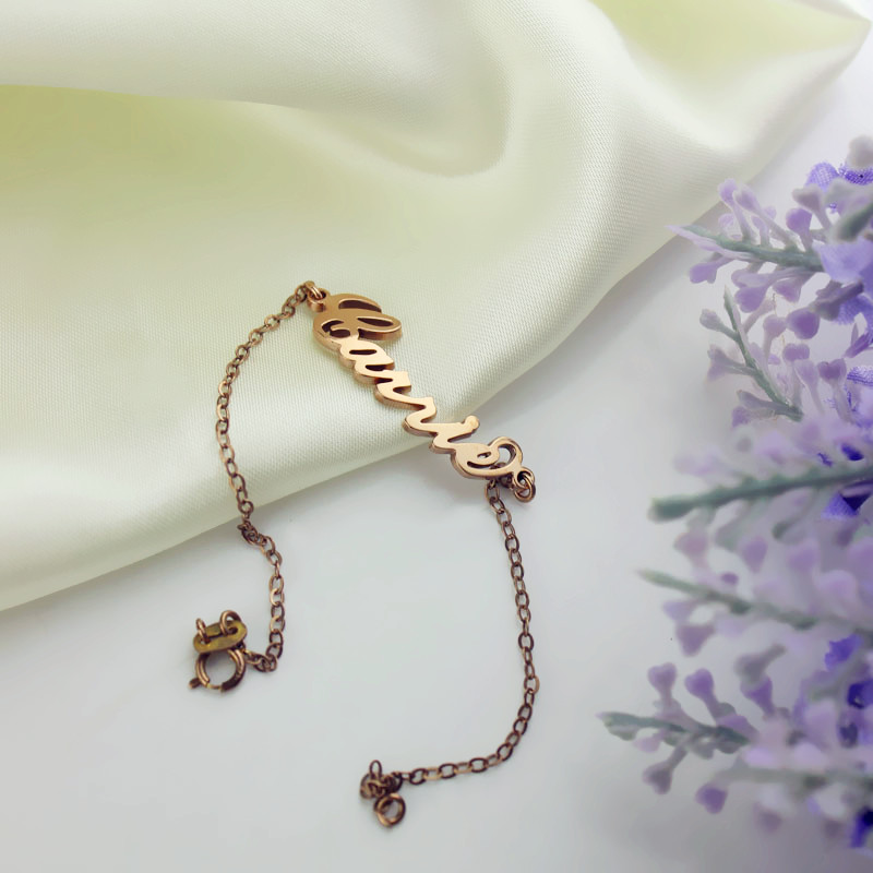Personalised name bracelet with double hooks