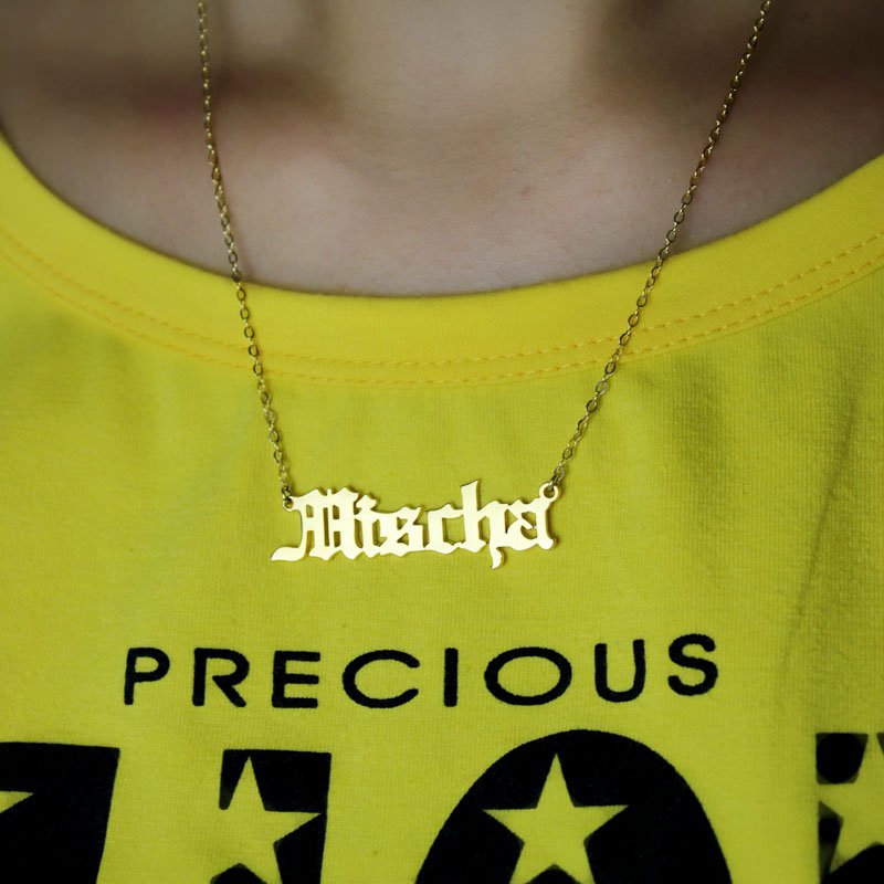 Personalised name jewellery necklace image