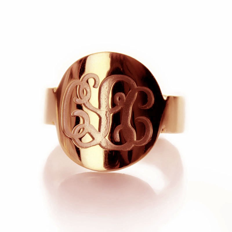 Engraved script rose gold monogram ring
