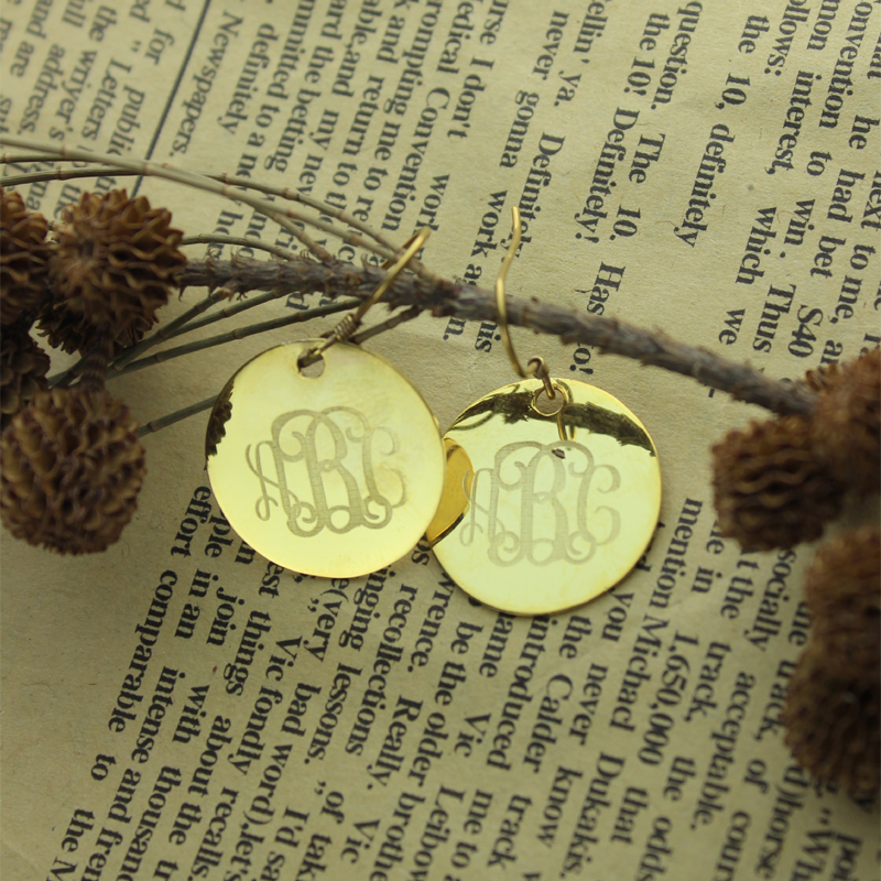 Round monogram earring design