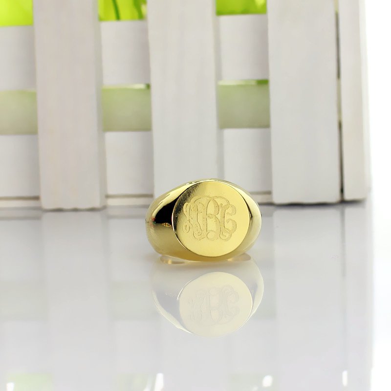 Engraved circle monogram signet ring product image