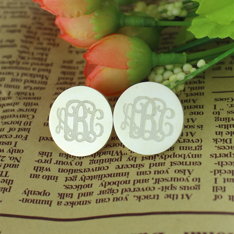 Circle monogram earrings with three-initial engraving