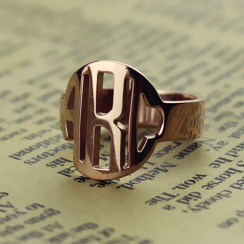 Personalised rose gold circle monogram ring view