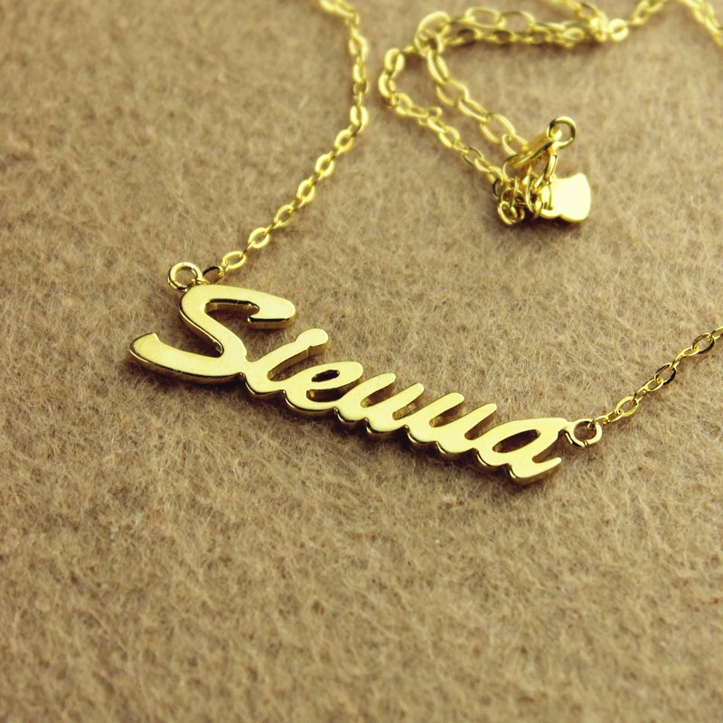 Sienna Style personalised name necklace product view
