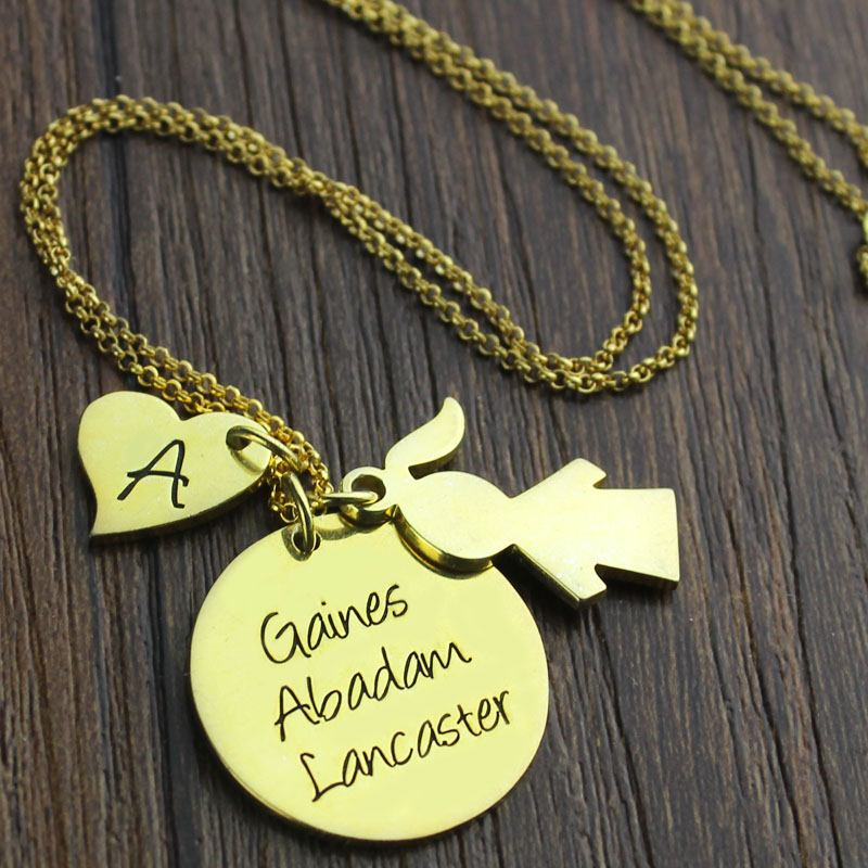 Engraved Family Pendant Engraved family pendant with heart detail