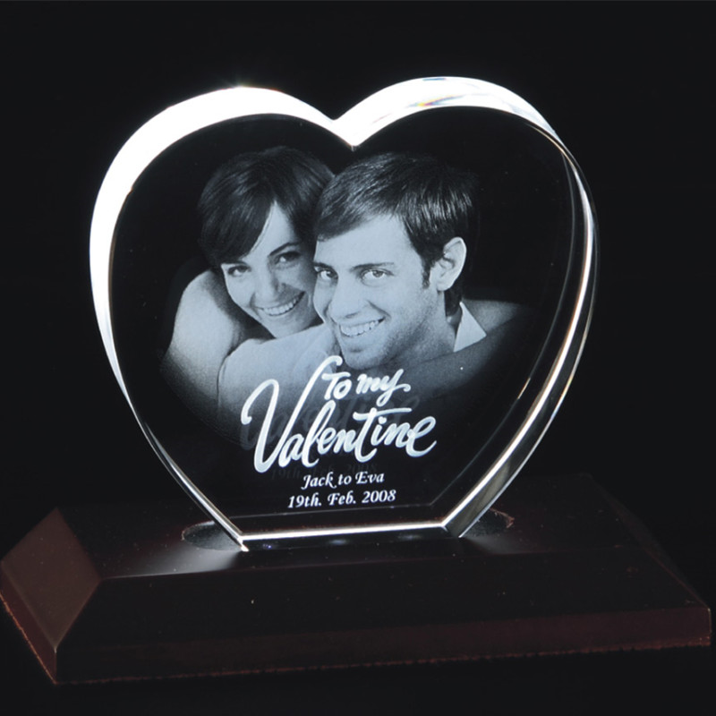 Heart Crystal Photo Engraving Heart crystal with photo engraving