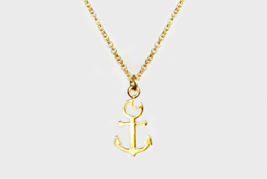 Importance of anchor necklace and what does it signify