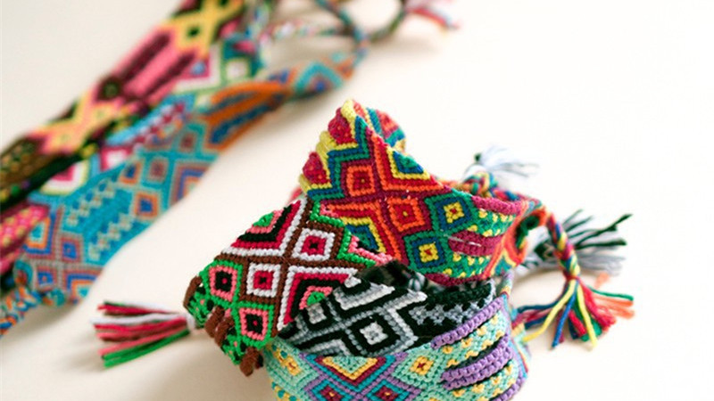 Buy engraved personalised friendship bracelets this Friendship season