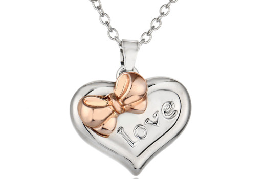 Love your wife? Buy engraved gift for her, necklaces and personalized jewellery