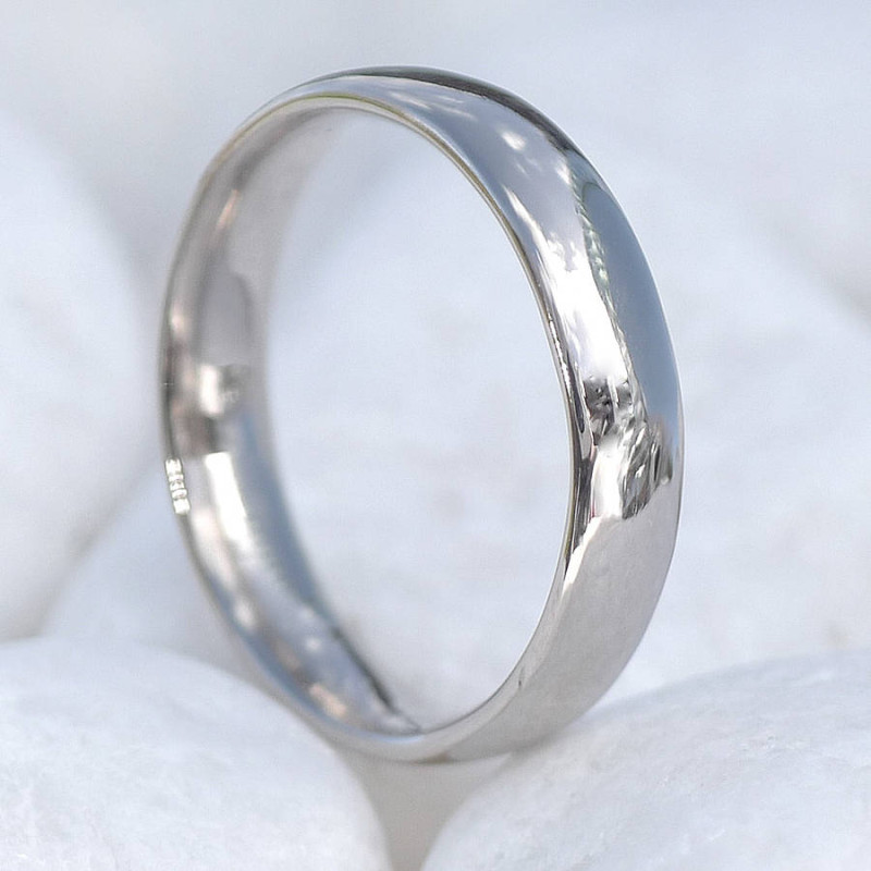 4mm comfort-fit wedding ring