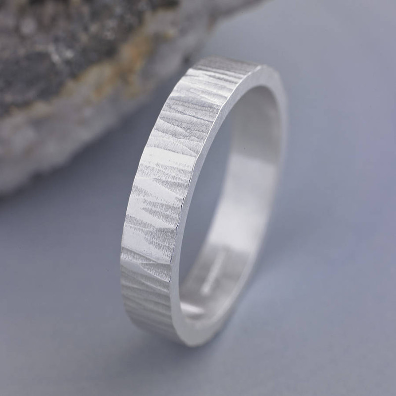 Roughed Up textured linear ring