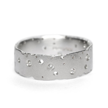 Diamond 18ct White Gold Ring Diamond 18ct White Gold Ring